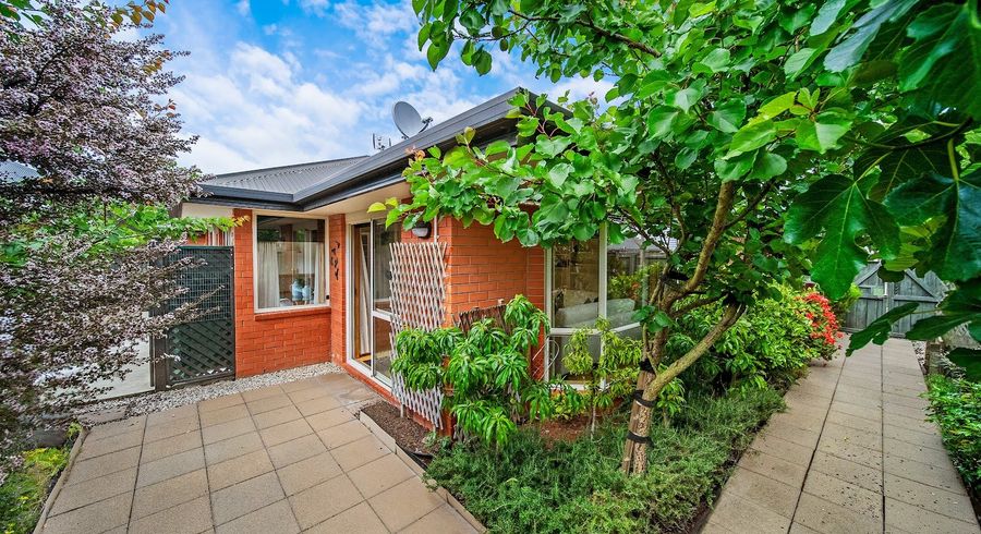  at Unit 2/15 Dilworth Street, Riccarton, Christchurch City, Canterbury