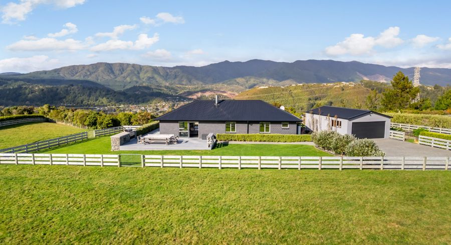 at 142 Fairview Drive, Birchville, Upper Hutt