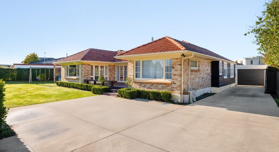  at 12 Minchin Crescent, Beerescourt, Hamilton, Waikato