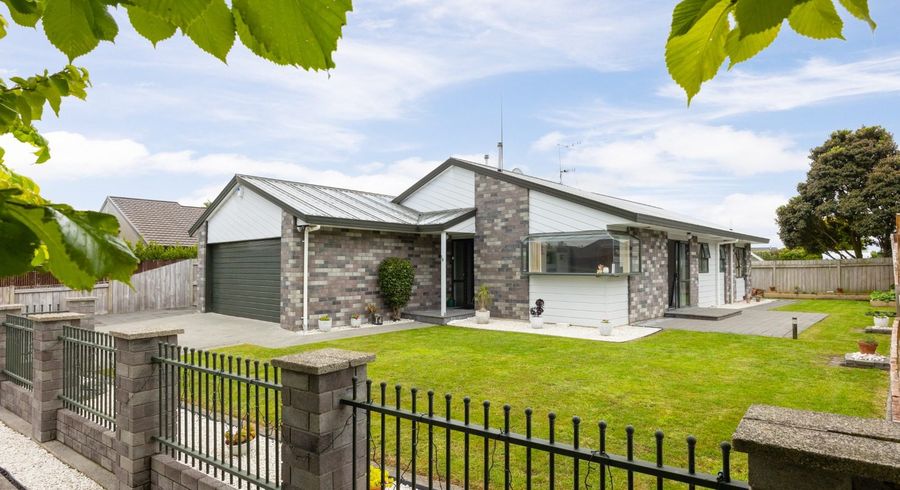  at 10 Parnell Heights Drive, Kelvin Grove, Palmerston North