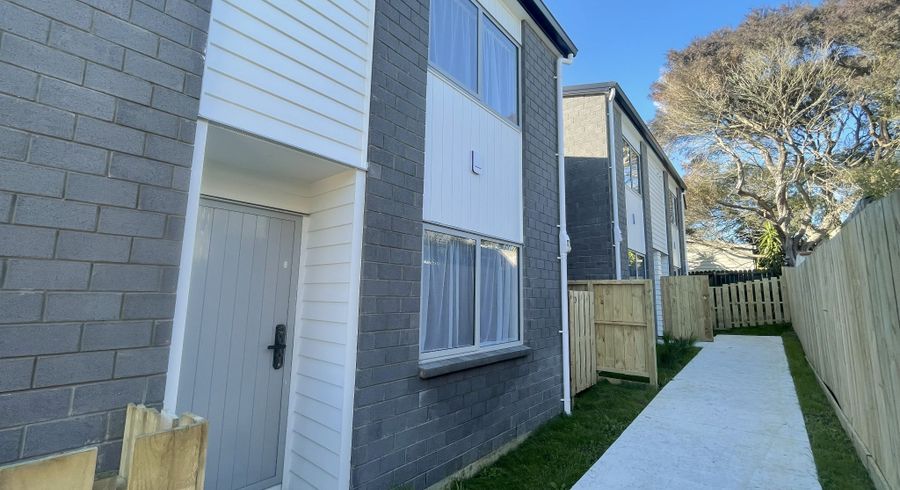  at 47c Riverton Drive, Randwick Park, Manukau City, Auckland