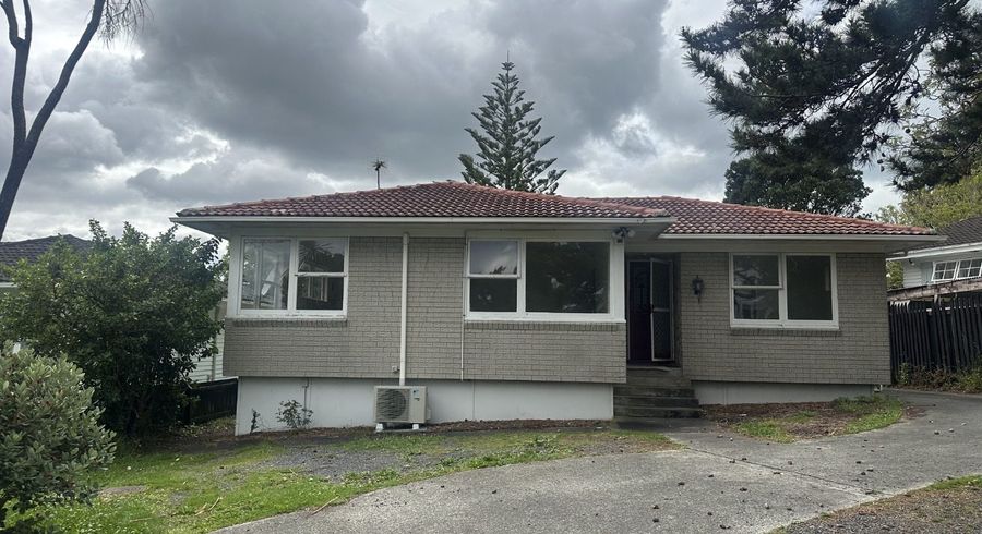  at 26 Sunvue Rd, Sunnyvale, Waitakere City, Auckland