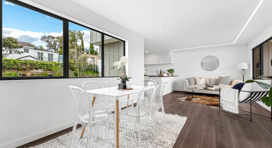  at 2/49 Northboro Road, Belmont, Auckland