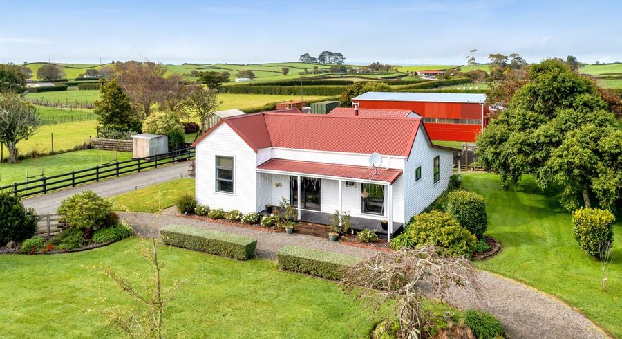  at 121 Warwick Road, Stratford, Stratford