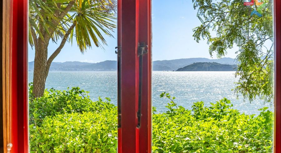  at A/307 Marine Drive, York Bay, Lower Hutt