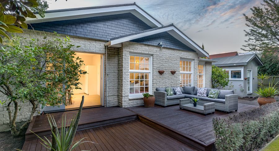  at 137 Memorial Avenue, Burnside, Christchurch