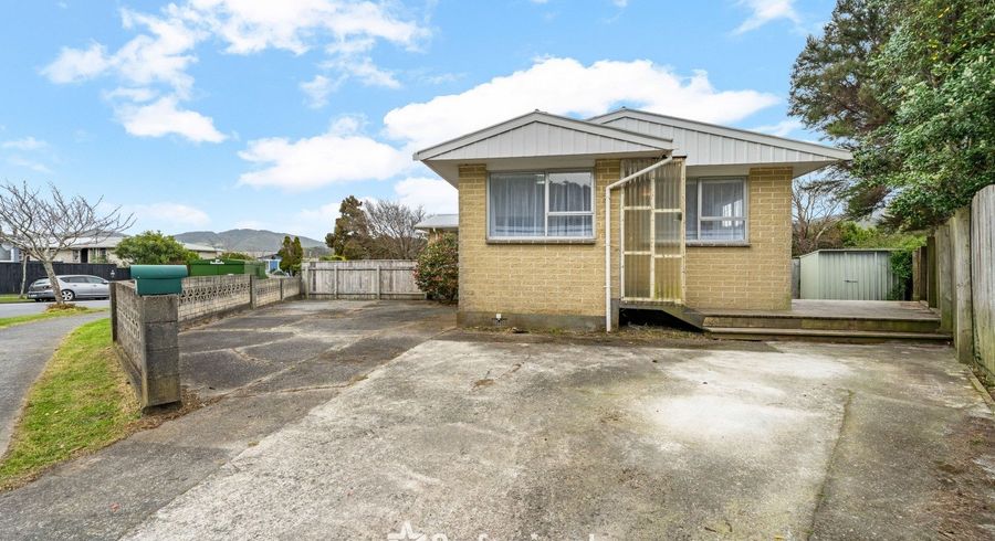  at 15B Pencarrow Crescent, Wainuiomata, Lower Hutt, Wellington