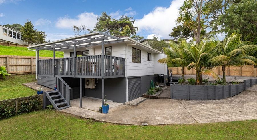  at 21 Stott Avenue, Birkdale, Auckland