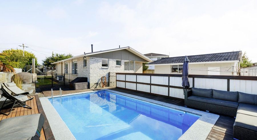  at 3 Norma Place, Riverlea, Hamilton