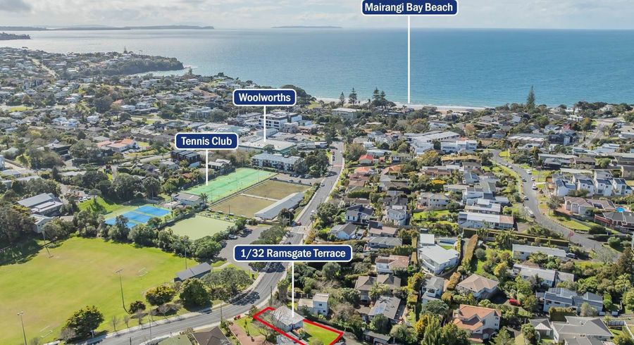  at 1/32 Ramsgate Terrace, Mairangi Bay, North Shore City, Auckland