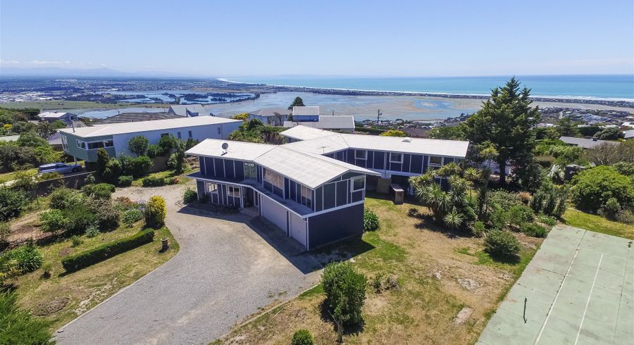  at 237 Major Hornbrook Road, Mount Pleasant, Christchurch