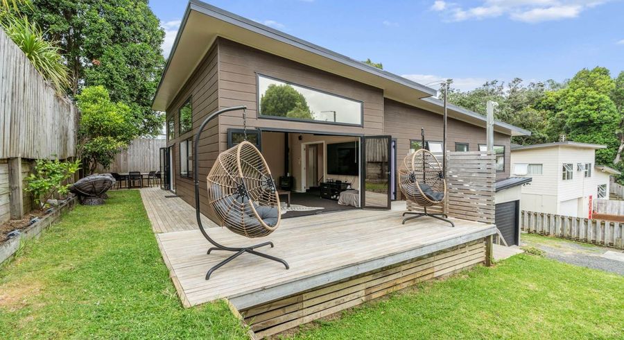  at 6a Dakota Avenue, Beach Haven, North Shore City, Auckland