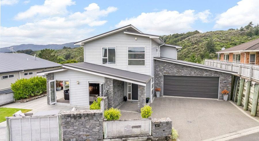  at 43 Seymour Grove, Kingsley Heights, Upper Hutt