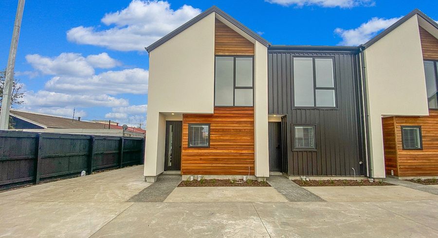  at 17/27 New Brighton Road, Shirley, Christchurch City, Canterbury