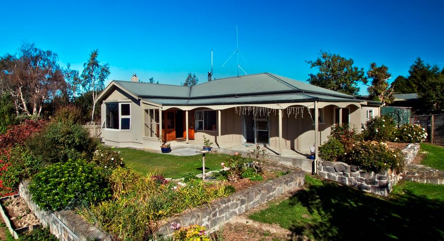  at 800 Beaconsfield Road, Pareora West