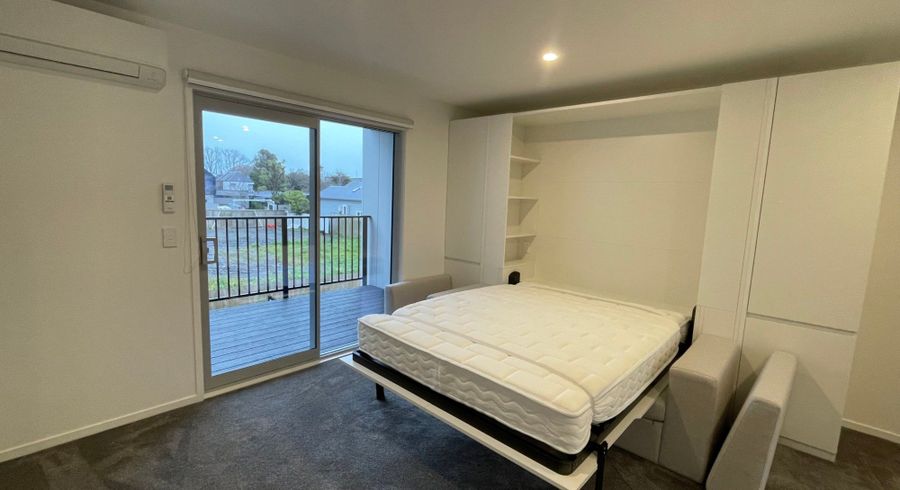  at 17 Winchester Street, Merivale, Christchurch City, Canterbury