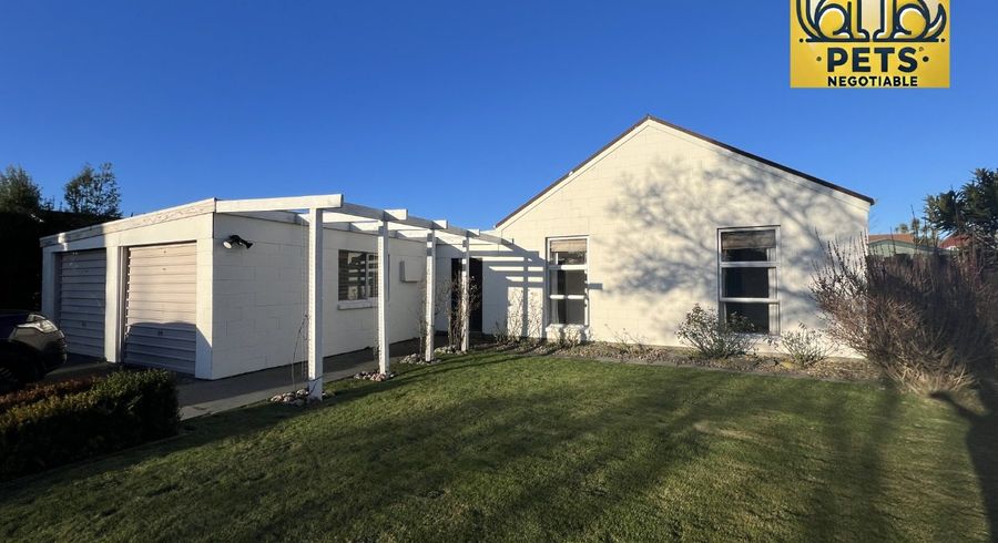  at 11 Camberwell Place, Avonhead, Christchurch City, Canterbury