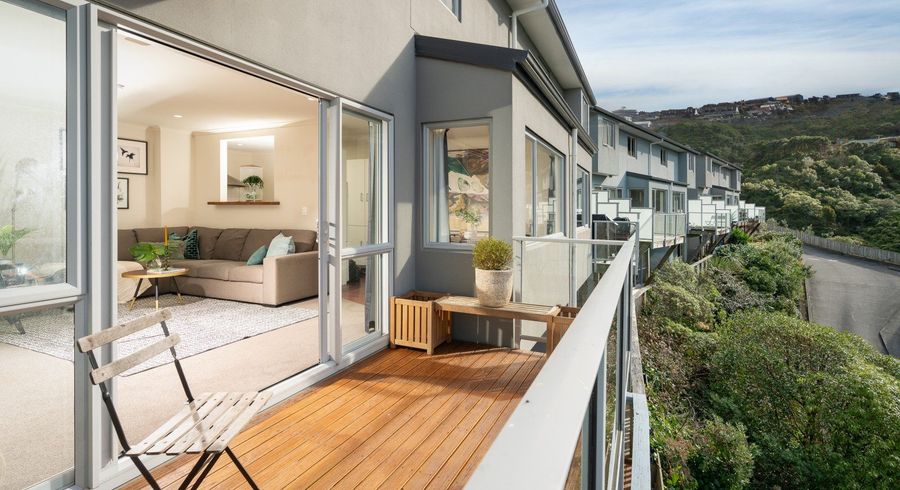  at 17F Onslow Road, Khandallah, Wellington