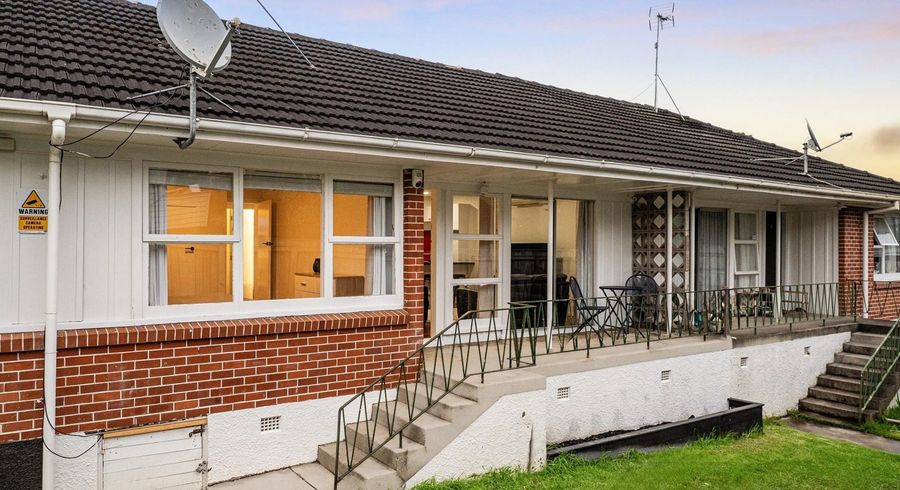  at 2/2 Ellerslie Park Road, Ellerslie, Auckland