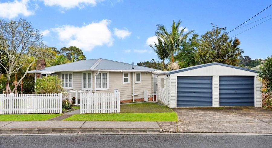  at 2 & 2A Preston Avenue, Henderson, Waitakere City, Auckland