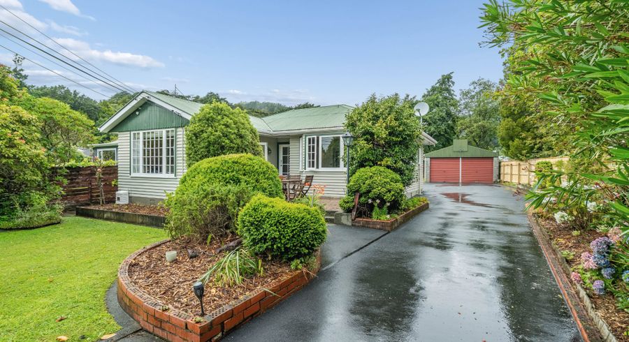  at 4 Birch Grove, Pinehaven, Upper Hutt, Wellington