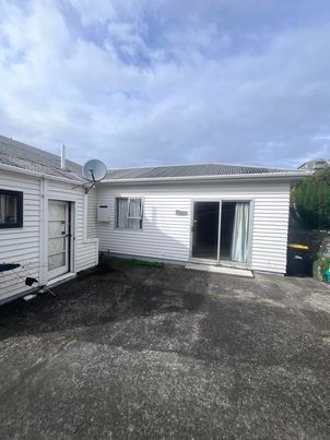  at 8a Phillip Street, Johnsonville, Wellington, Wellington