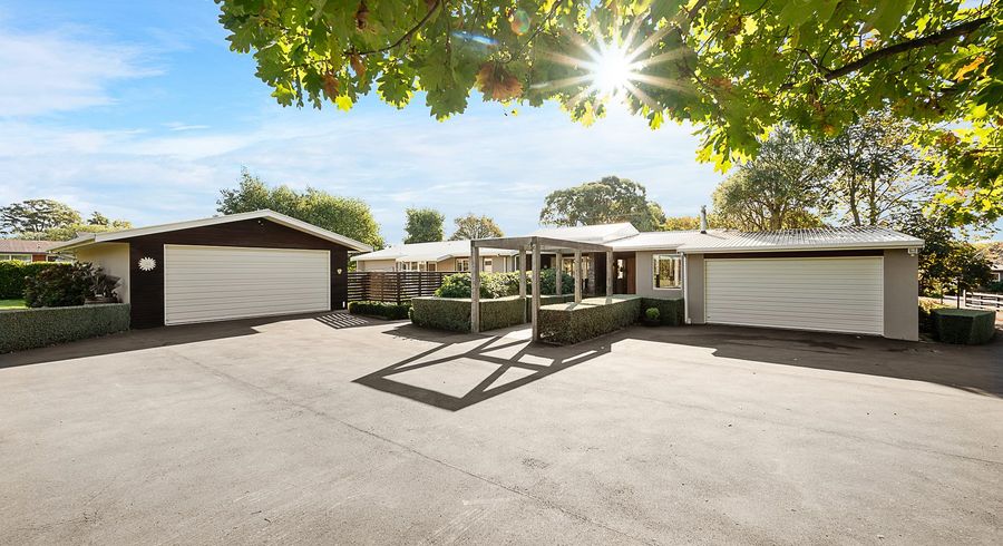  at 196 Oakwood Lane, Witherlea, Blenheim