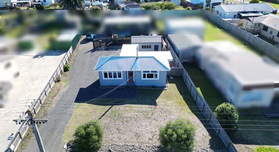  at 15 Roore Street, Foxton Beach, Horowhenua, Manawatu / Whanganui
