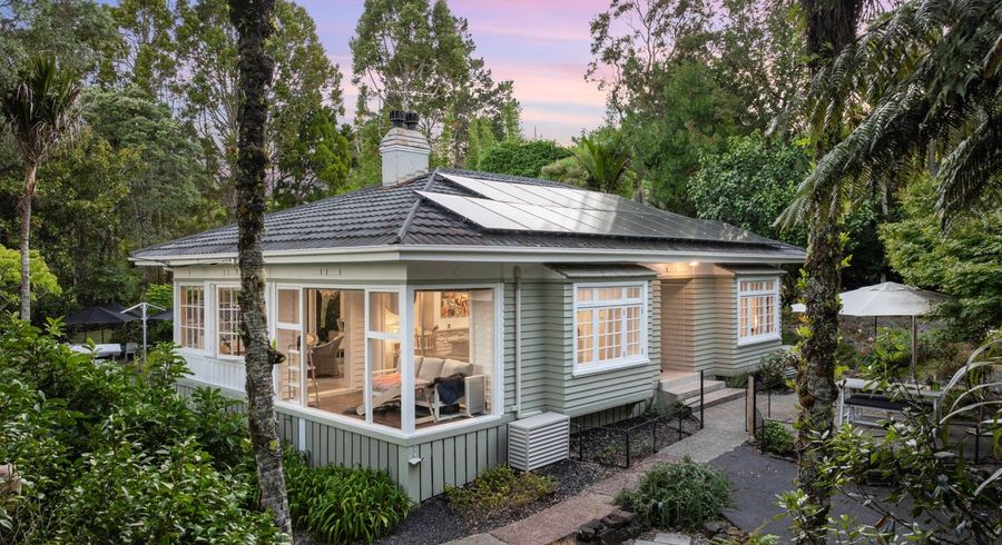  at 319 Huia Road, Titirangi, Waitakere City, Auckland