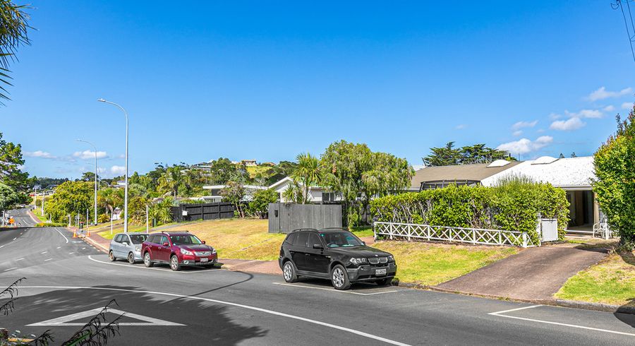  at 2/1 Korora Road, Waiheke Island