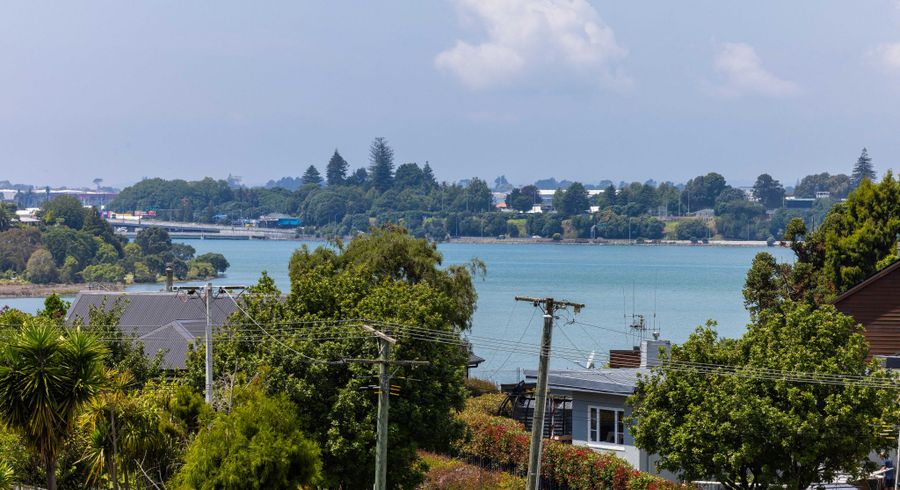  at 69 Darraghs Road, Brookfield, Tauranga, Bay Of Plenty