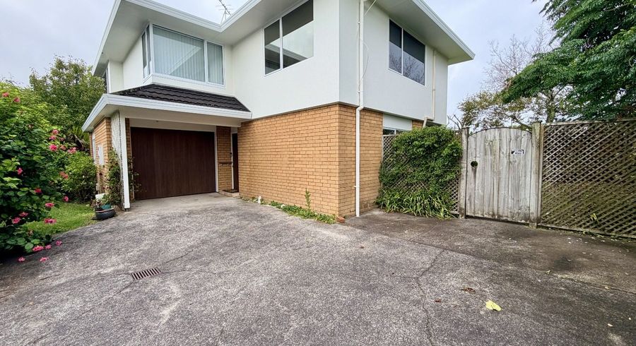  at 2/30 Princes Street, Northcote Point, North Shore City, Auckland