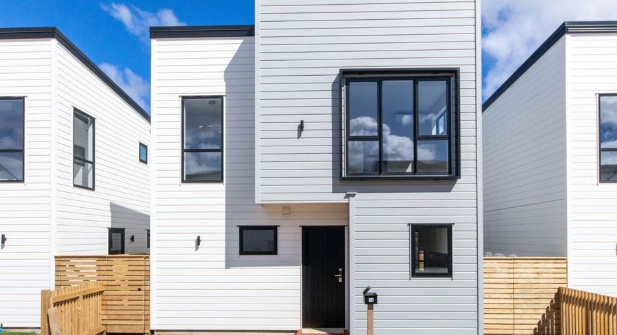  at 16 Greenbrier Street, Westgate, Waitakere City, Auckland