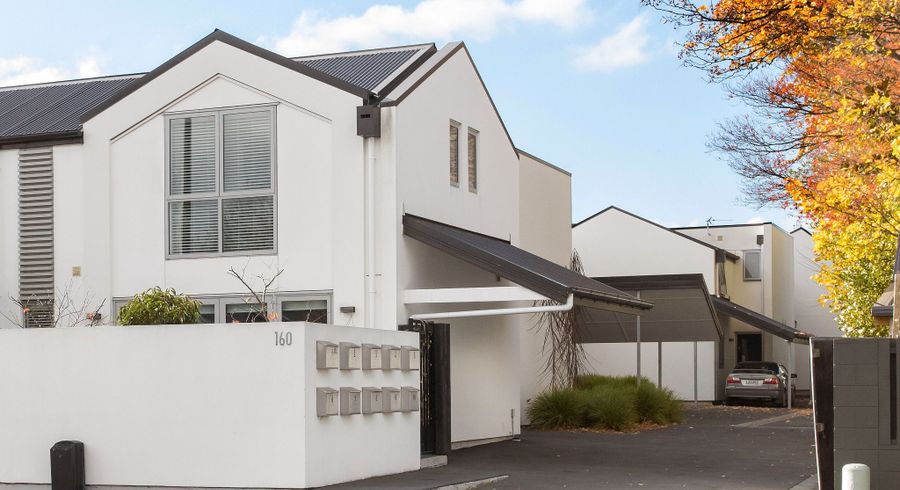  at 2/160 Rossall Street, Merivale, Christchurch City, Canterbury