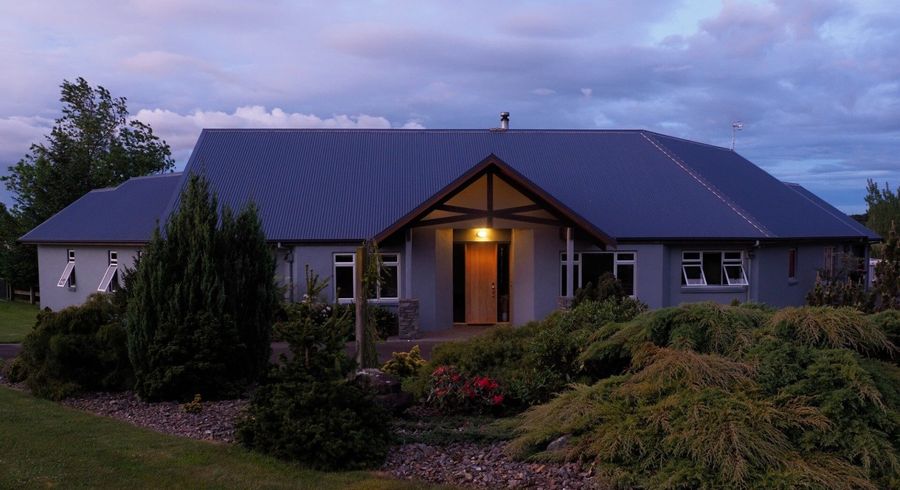  at 9 Orakei Road, Kelvin Grove, Palmerston North
