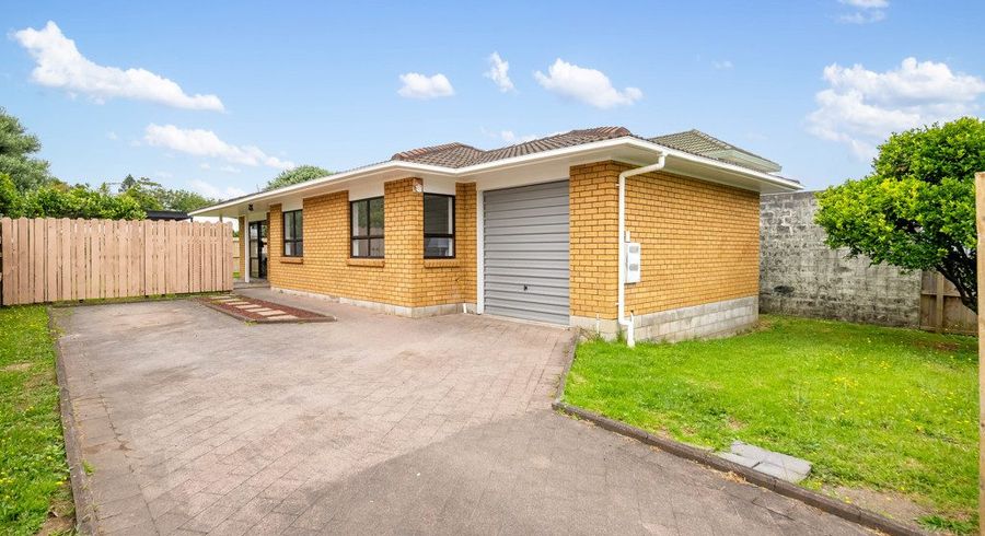  at 2/912 Mount Eden Road, Three Kings, Auckland City, Auckland