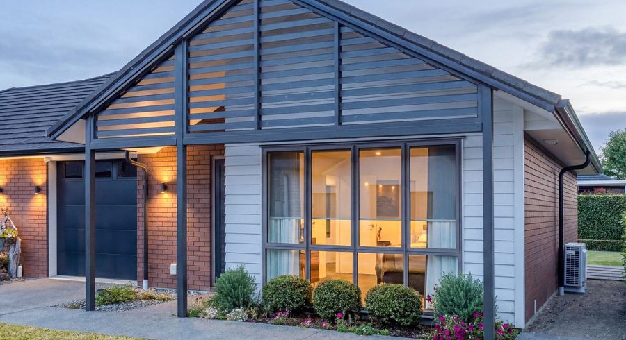  at 10 Easby Way, Flagstaff, Hamilton, Waikato