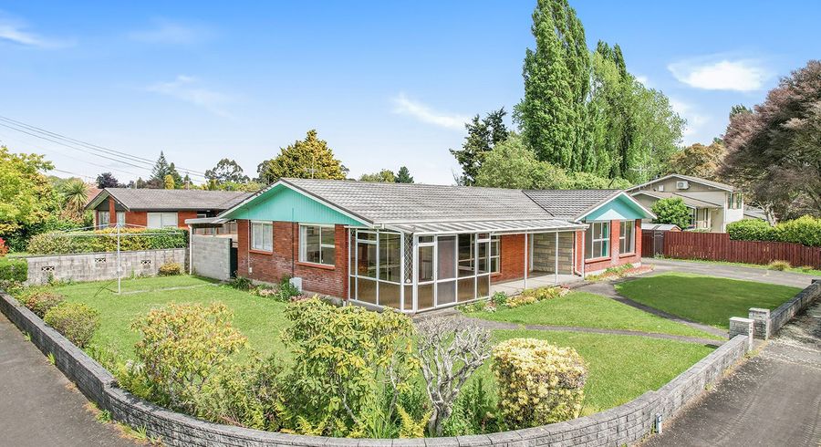  at 2 Olympia Place, Riverlea, Hamilton