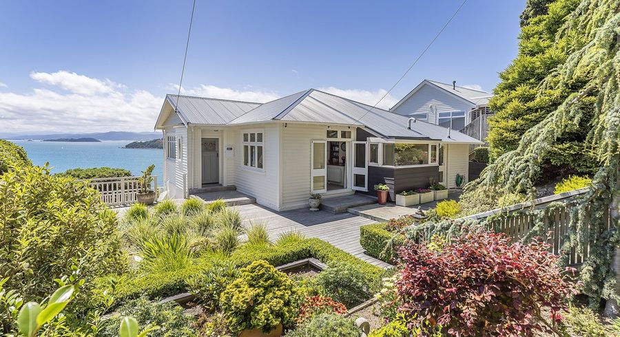  at 139 Grafton Road, Roseneath, Wellington