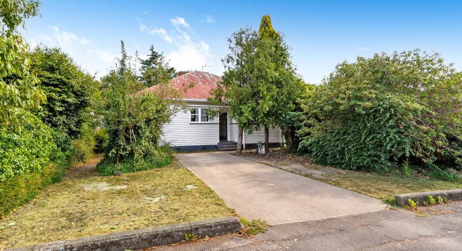  at 33 Masters Crescent, Masterton