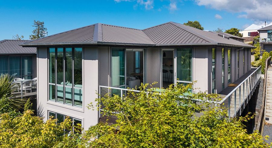  at 7 Montecillo Lane, Mornington, Dunedin, Otago