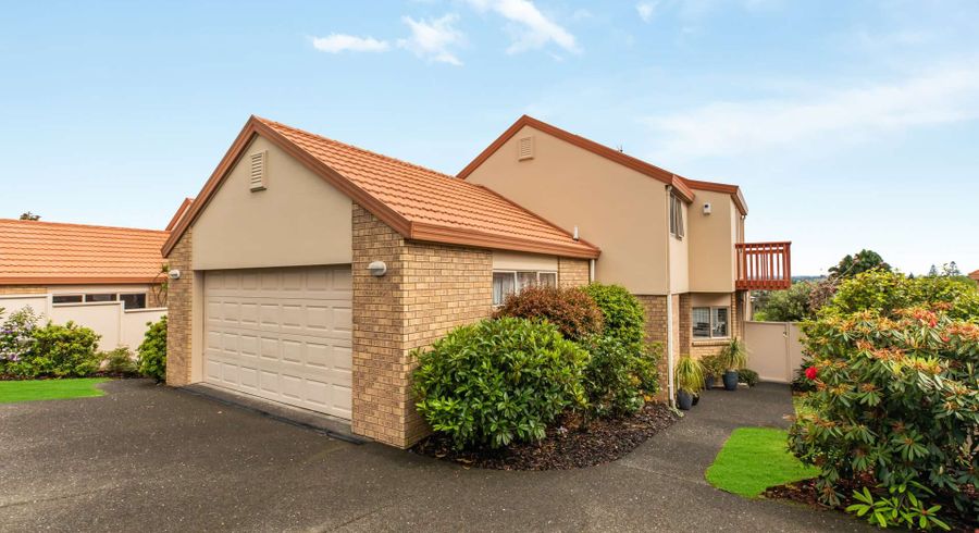  at 120 Awaroa road, Sunnyvale, Waitakere City, Auckland