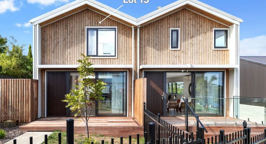  at 15/98-100 Walker Road, Point Chevalier, Auckland City, Auckland