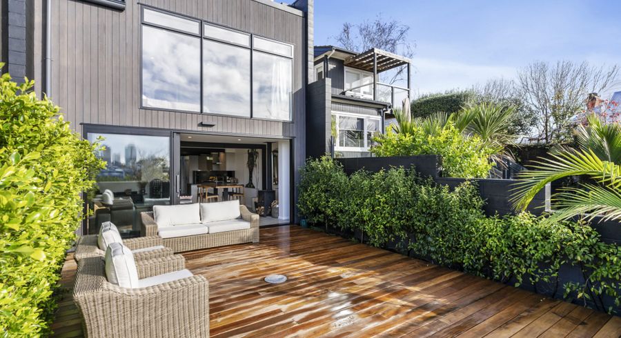  at 5/2 Gunson Street, Freemans Bay, Auckland