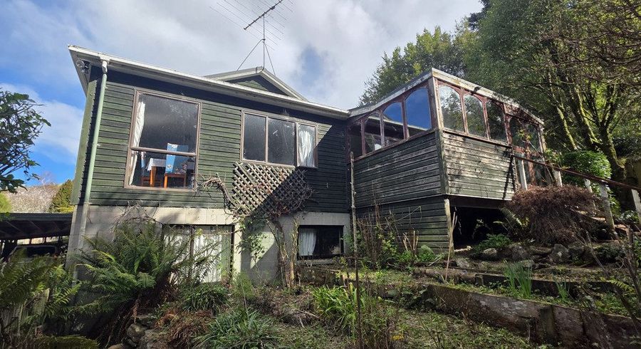  at 27 Kelvin Road, North East Valley, Dunedin, Otago