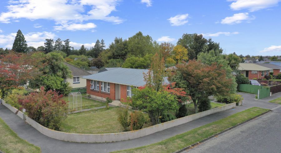  at 8 Davis Crescent, Netherby, Ashburton