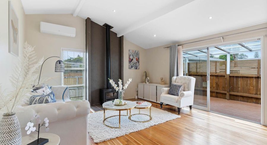  at 14 Manapouri Place, Pakuranga Heights, Auckland