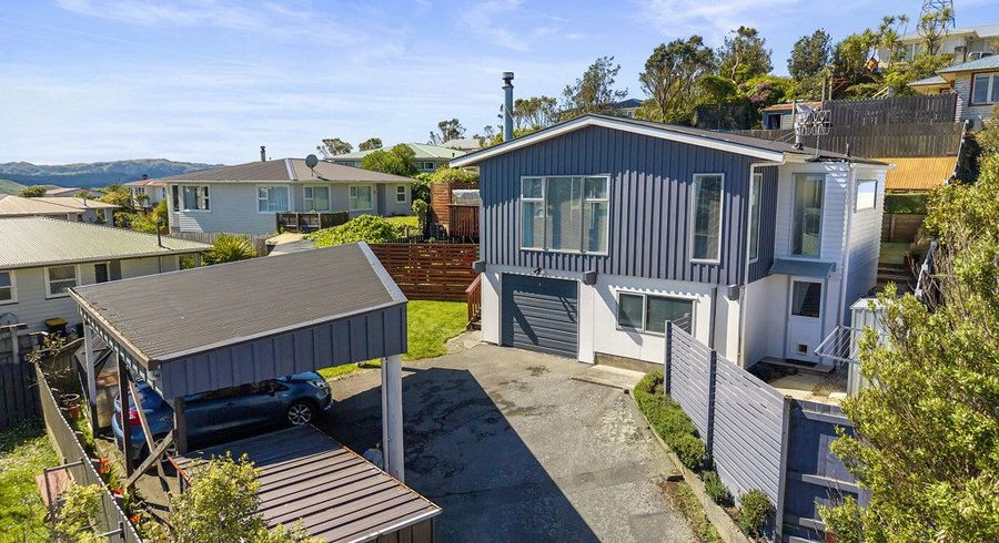  at 25 Griffiths Grove, Newlands, Wellington, Wellington