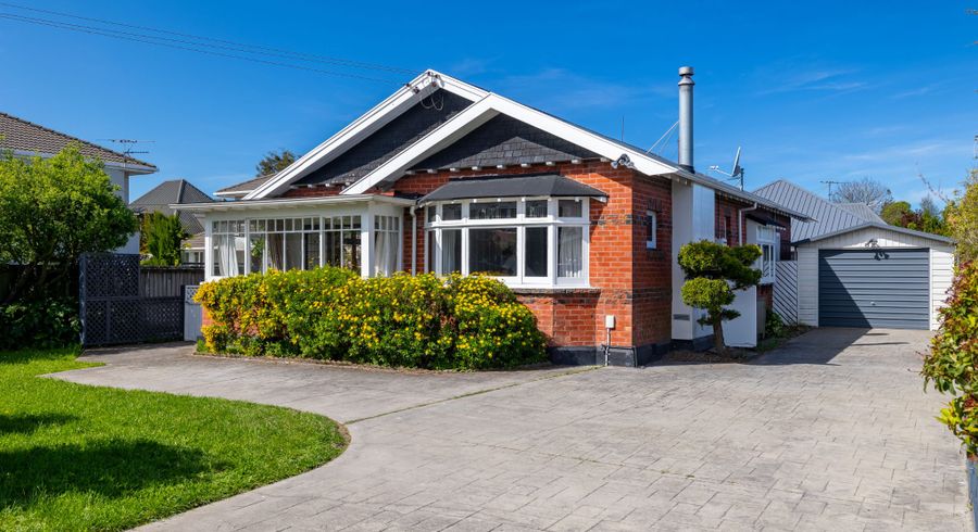  at 40 Waimairi Road, Upper Riccarton, Christchurch