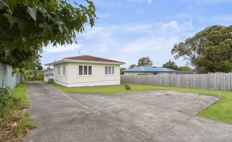  at 183 Don Buck Road, Massey, Waitakere City, Auckland
